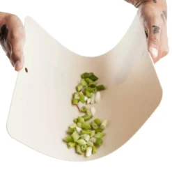 Schneidebrett Flexibel 2-er Set, Beige / Grau -Koch Geheimnis Verkaufsgeschäft mareld mareld 2 pack flexible cutting board bioplastic beige 5
