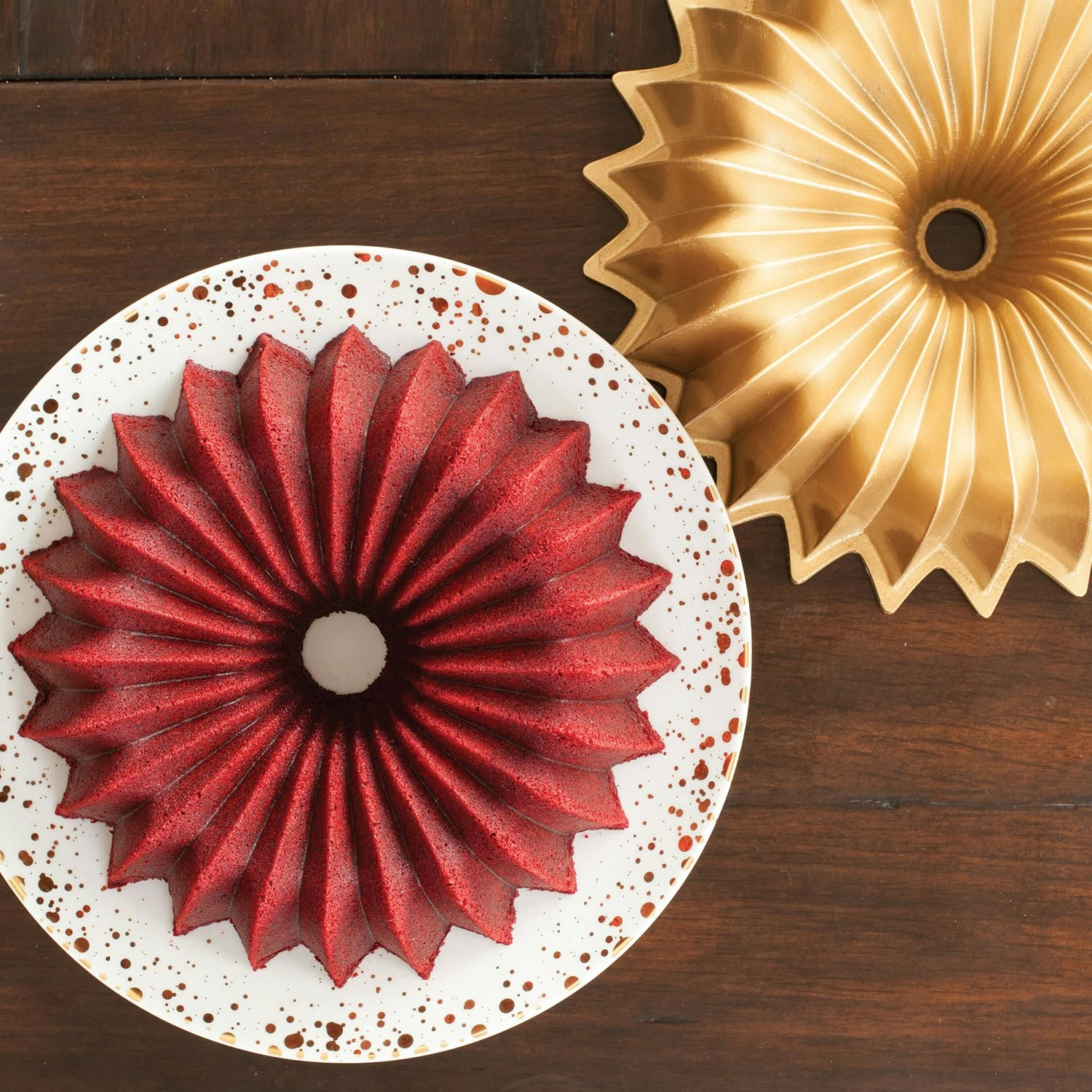 Nordic Ware Brilliance Bundt Backform 2 Nordic Ware Brilliance Bundt Backform – Bild 2