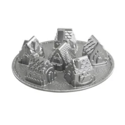 Nordic Ware Cozy Village Backform